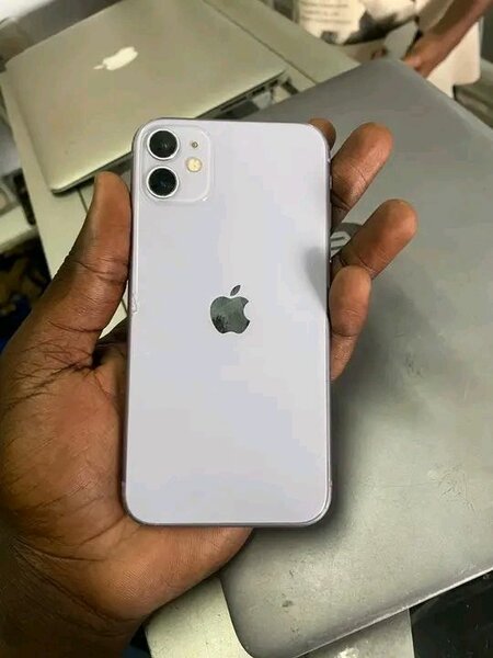iPhone 11 Rouge Débloqué