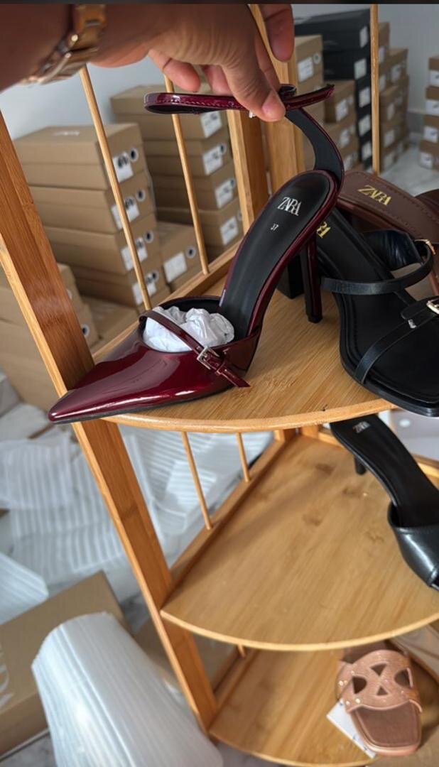 Escarpins à talons aiguilles élégants