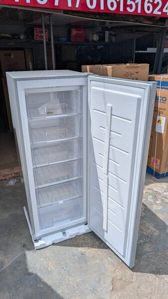 Congélateur debout 6 Roch