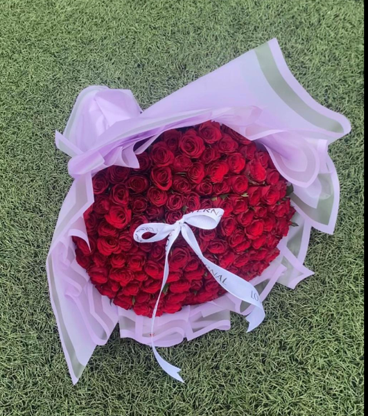 100 stems bouquet