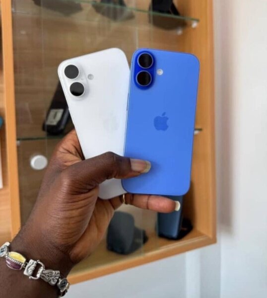 iPhone 16 pro Max 1TB ESIM