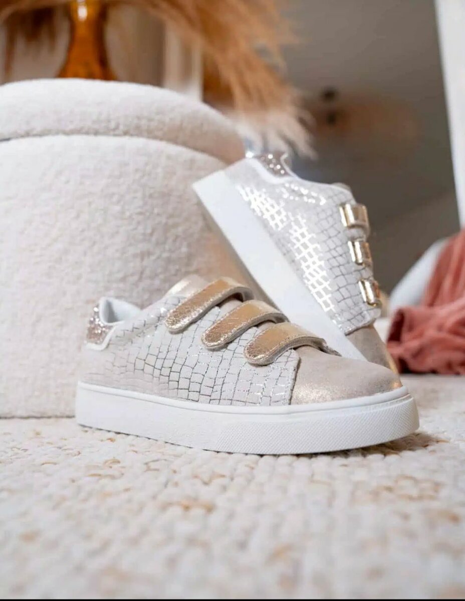 Baskets blanches pailletées