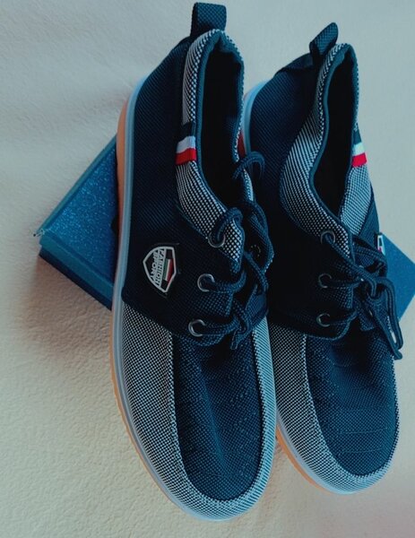 Men's Casual Canvas Sneaker