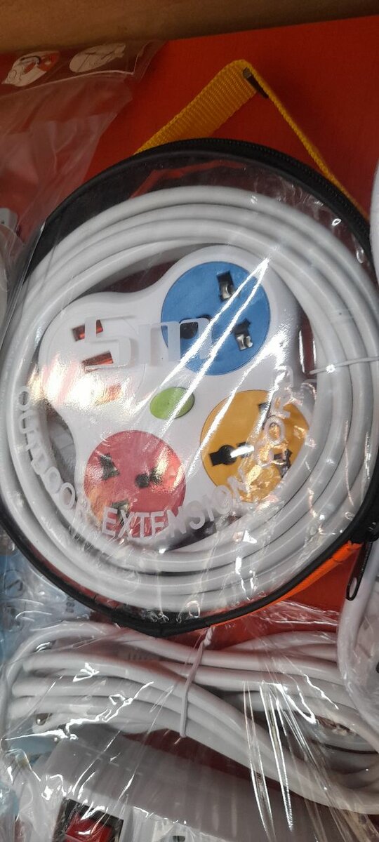 Bloc multiprise coloré USB