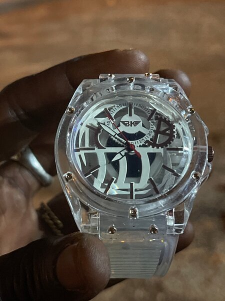 Montre Transparente Style Moderne