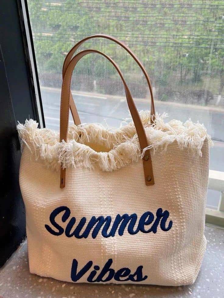 Sac de plage en paille