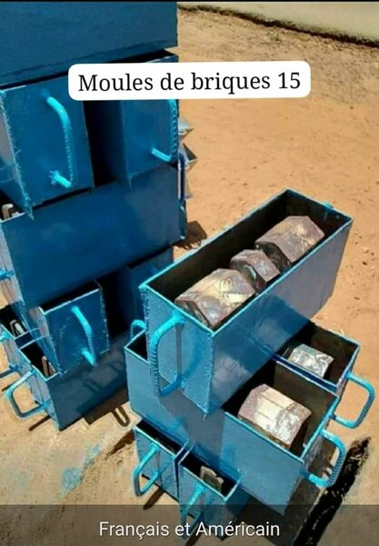 Moule à briques 15 français