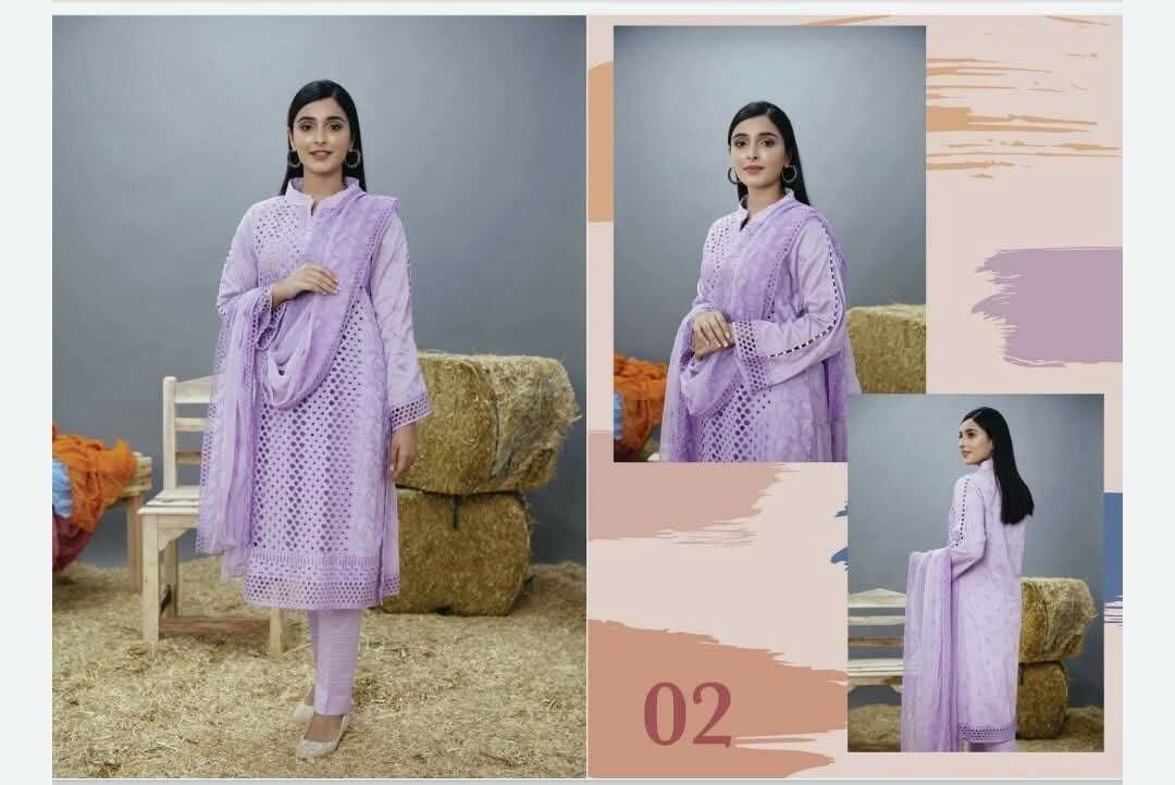 Ladies suit