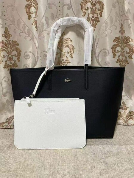 Sac Lacoste  et Pochette