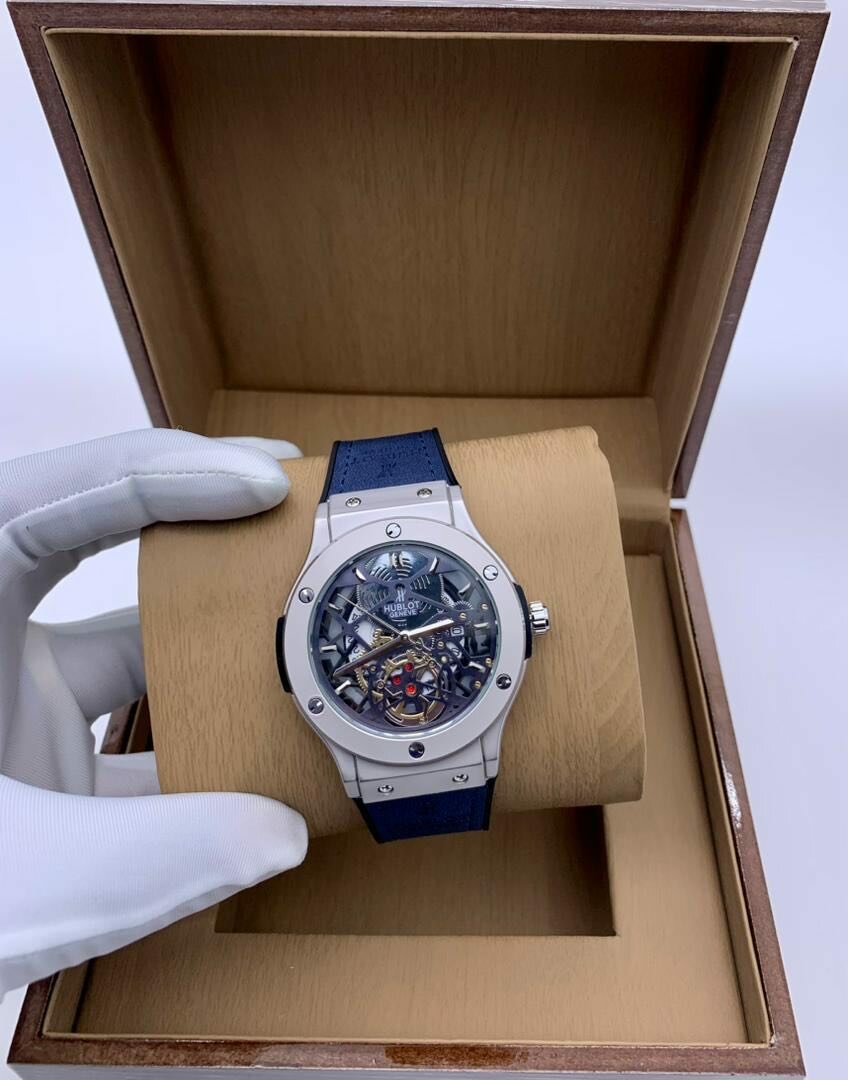 Montre Squelette de Luxe