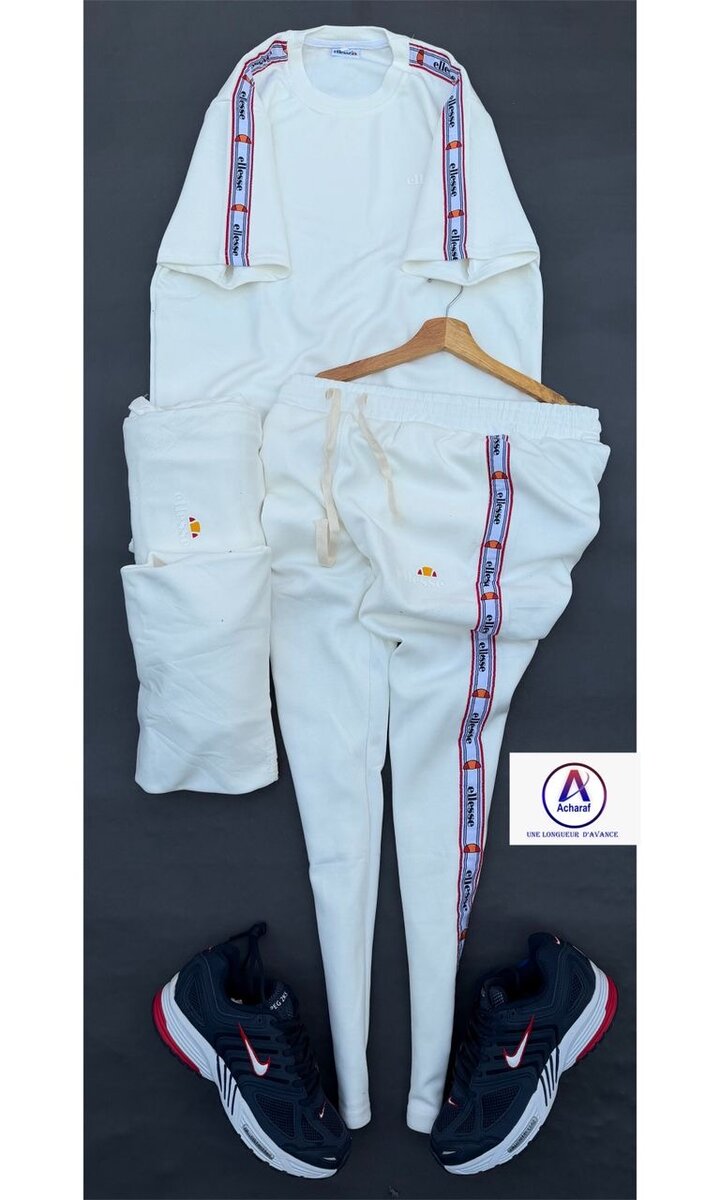 Ensemble de survêtement tendance