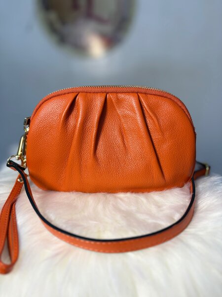 Sac en cuir élégant femme