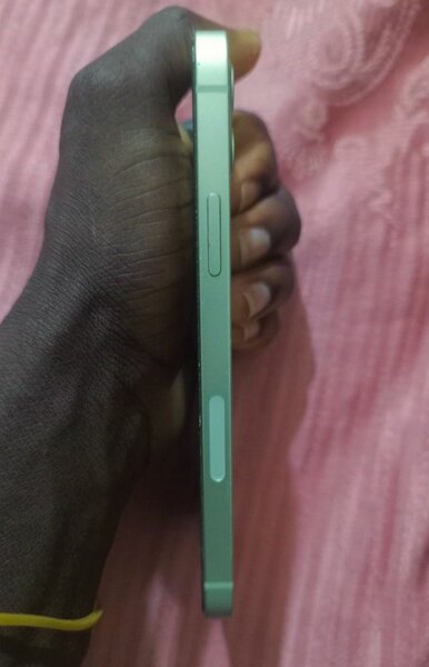 iPhone 12 Vert 64Go