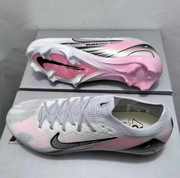 Crampon NIKE