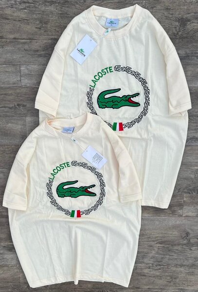 T-shirt brodée unisexe Lacoste