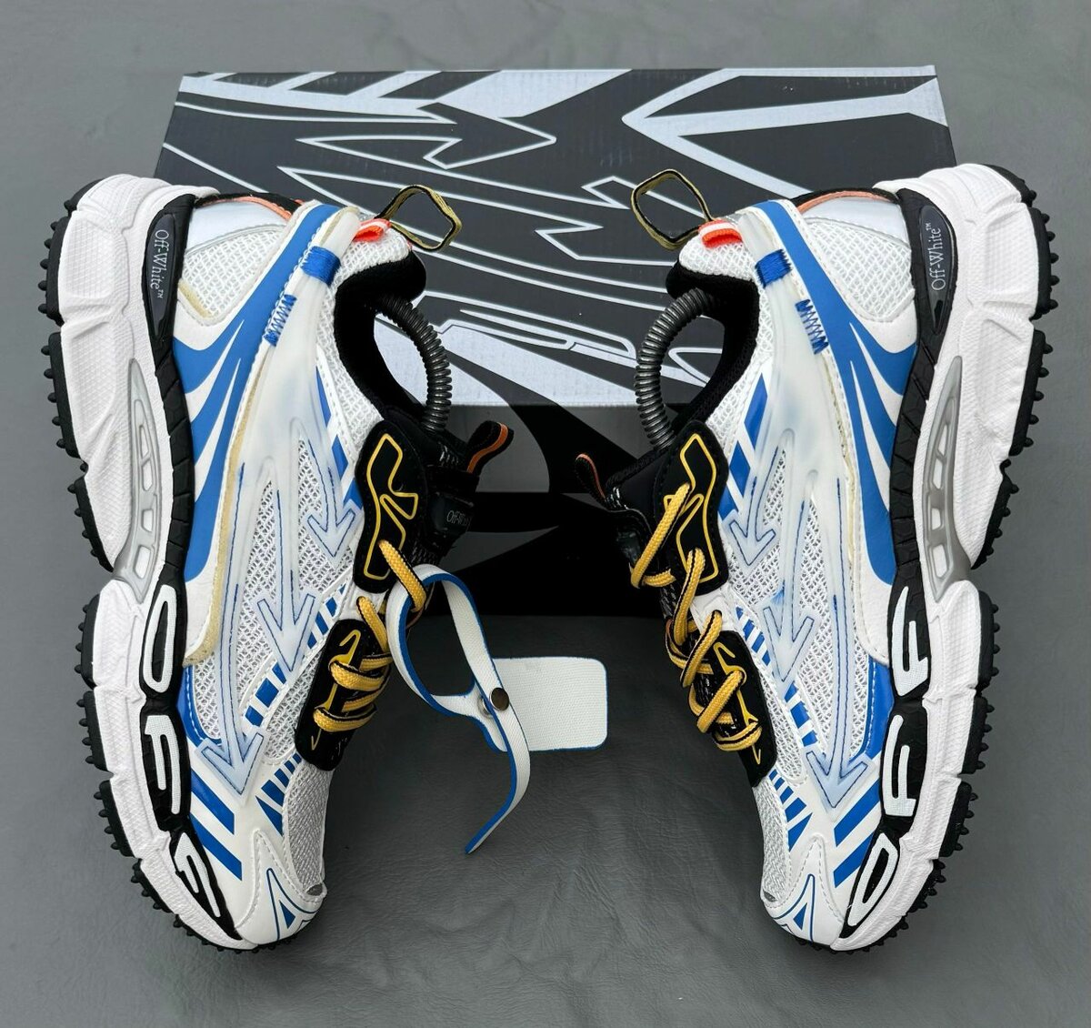 Chaussures de sport ultra légères