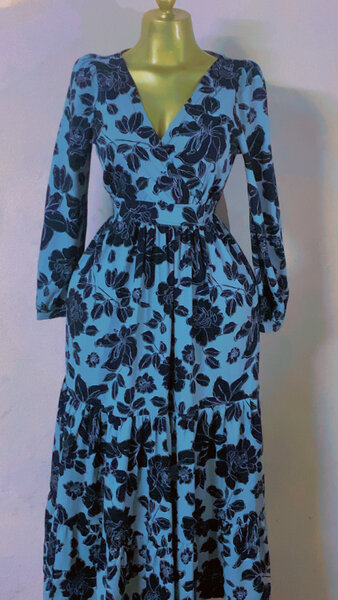 Robe longue à fleurs élégante