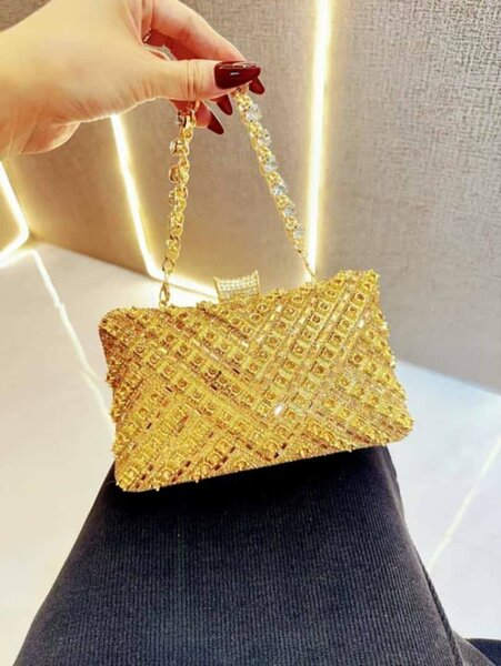 Sac à main élégant strass