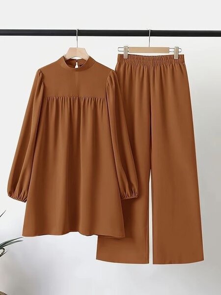 Ensemble élégant tunique et pantalon
