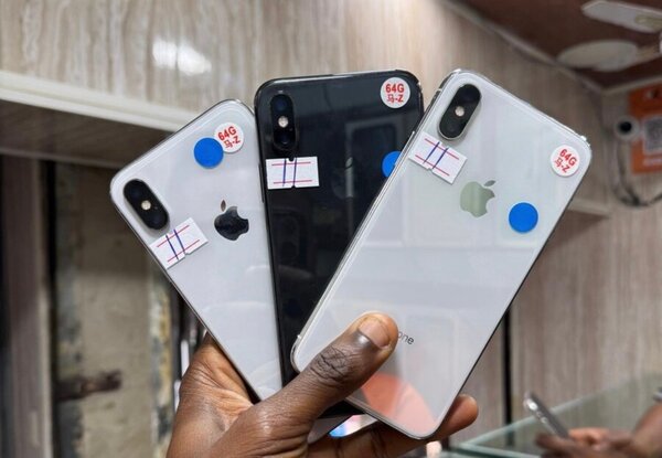 iPhone X 64GB Argent