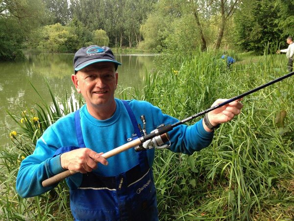 Canne a pêche et moulinet