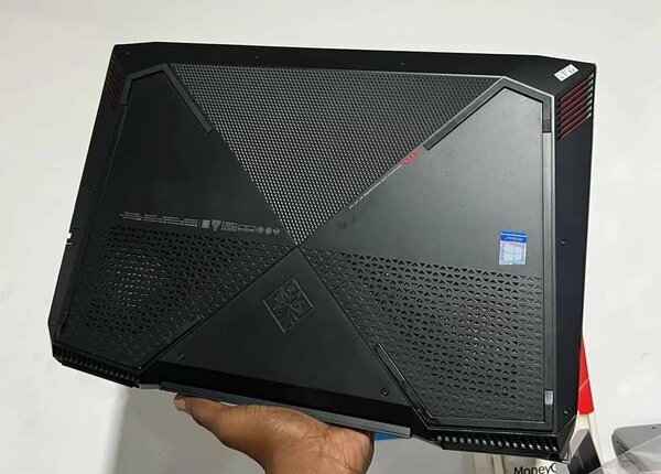 OMEN GAMER i7