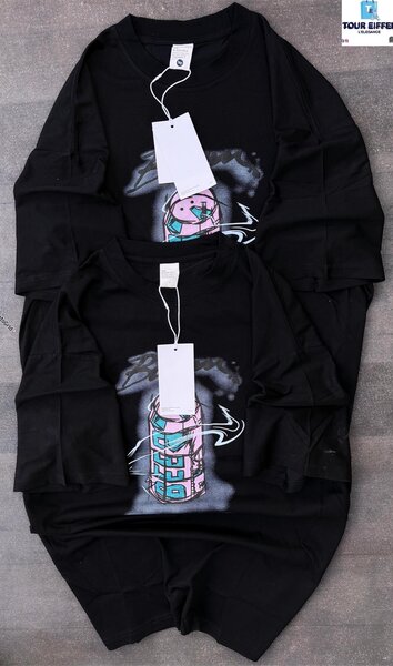 T-shirts noir imprimé graffiti