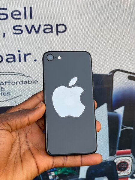 iPhone SE 2 Gen 128gig