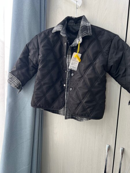 Куртка, на 4-5 лет, на весну, 1000с