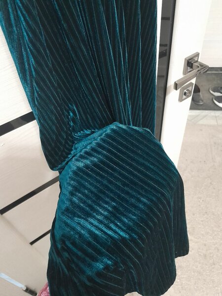 Продаю вечернее платье велюр