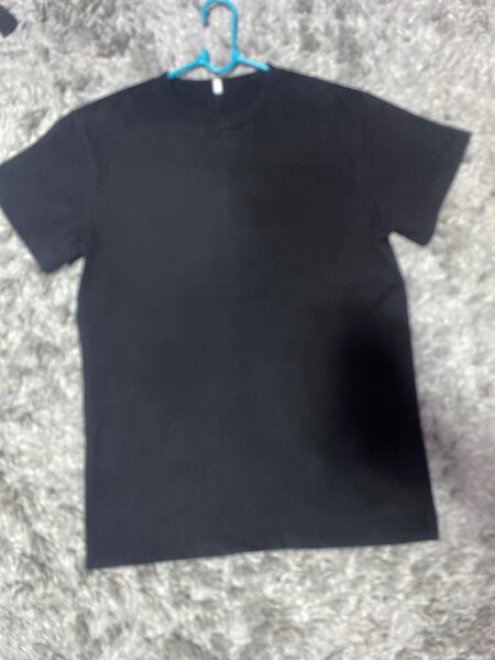 t-shirt plain