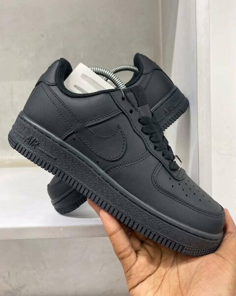 Sneakers noirs confortables