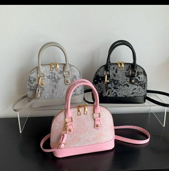 Ladies bag
