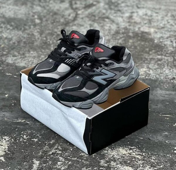 New Balance 9060