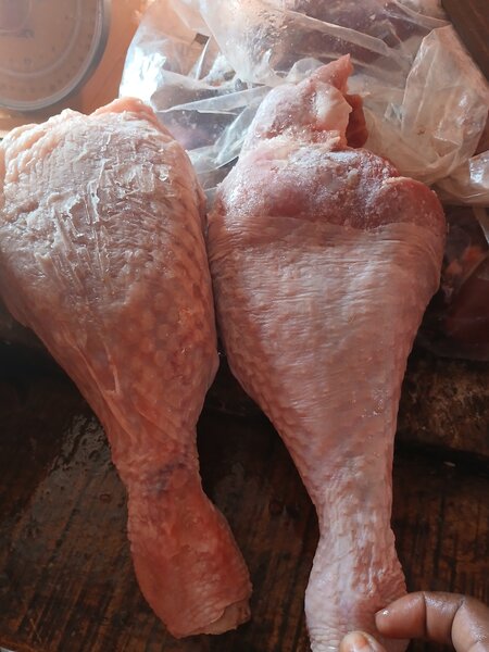 Cuisses de dinde fraîches