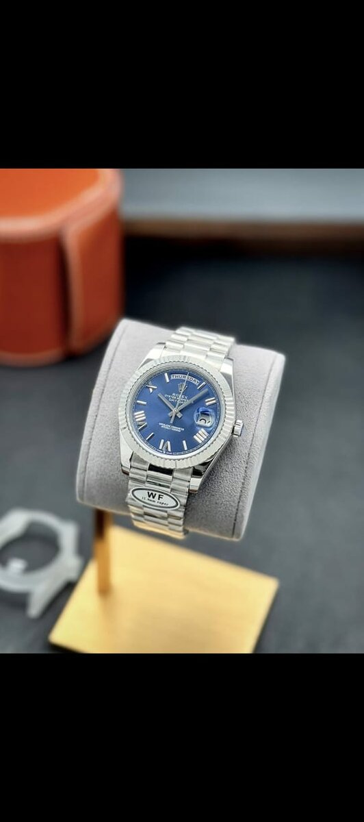 Montre de luxe homme acier