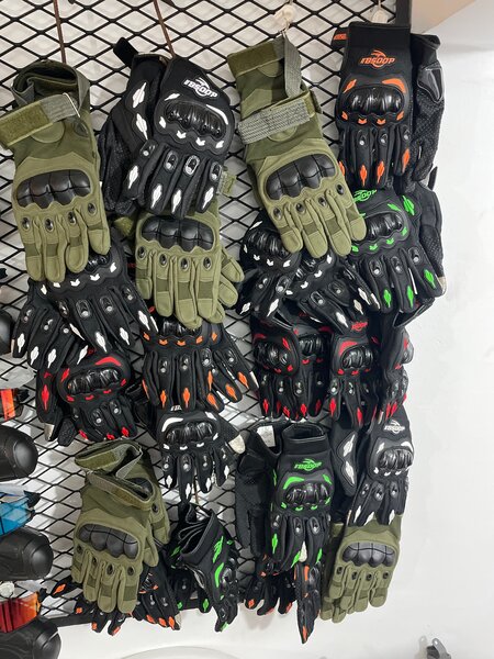 Masques et Gants de moto