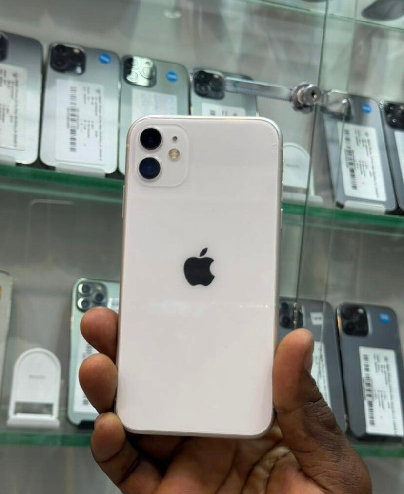 iPhone 11 simple blanc 64 Go