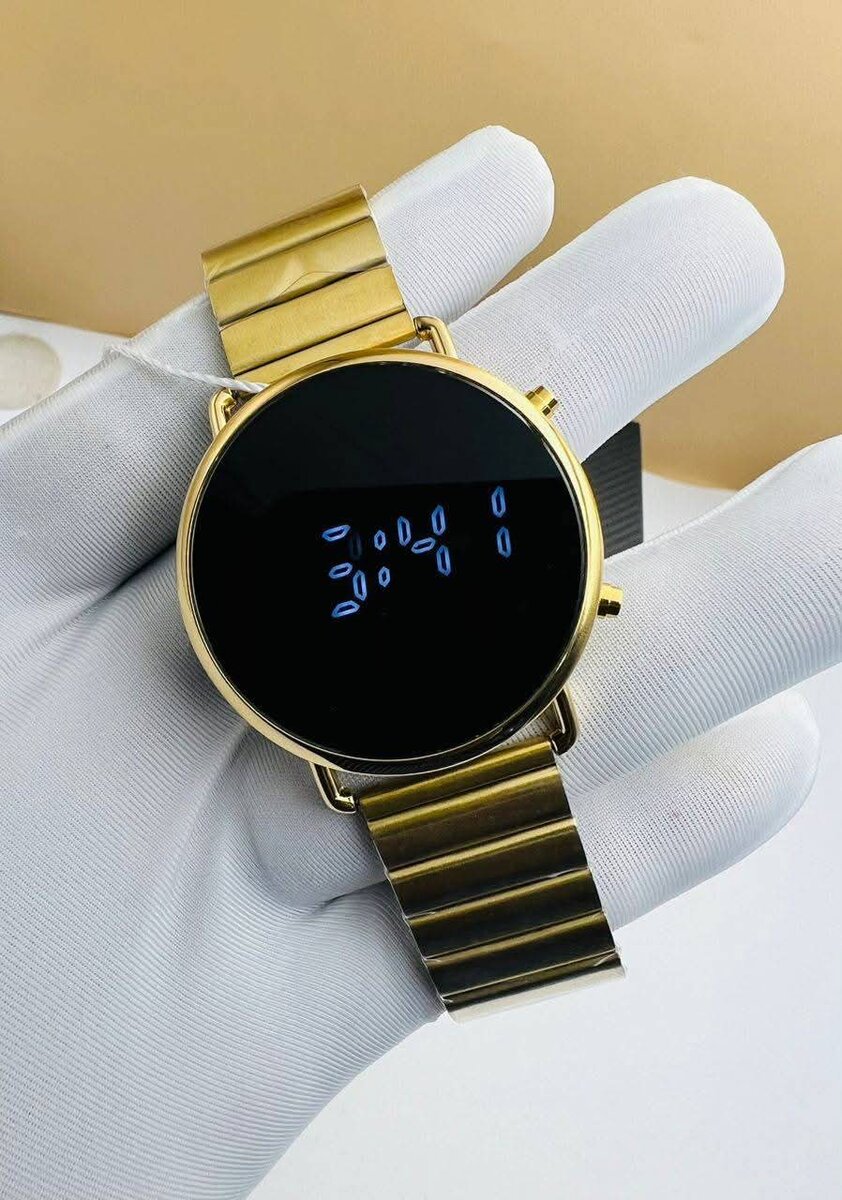 Montre Connectée Luxe Dorée