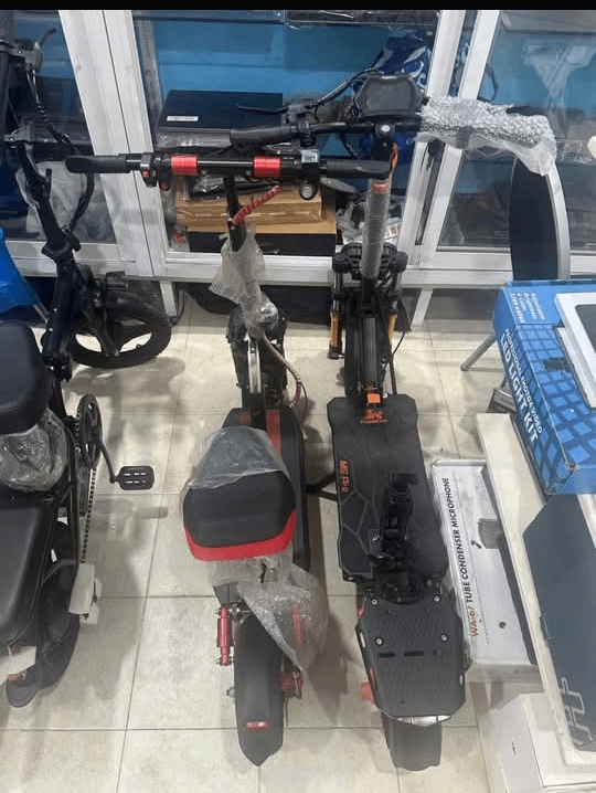 Scooter électrique compact