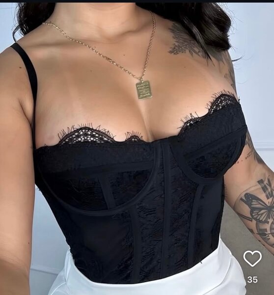 Corset bustier noir élégant