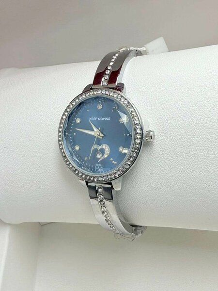 Montre Femme Élégante Cristaux