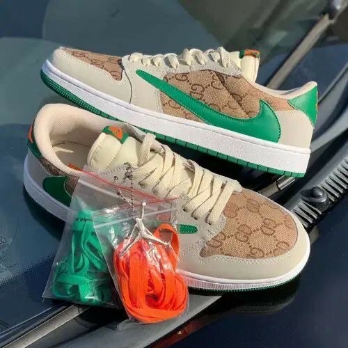 AIR JORDAN 1 GUCCI