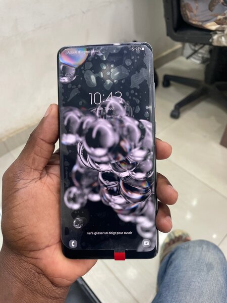 Samsung S20 ultra 256/12 quasi neuf disponible