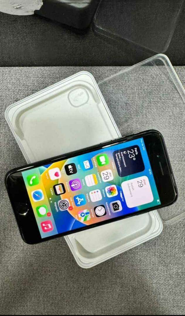 iPhone 8simple excellent état