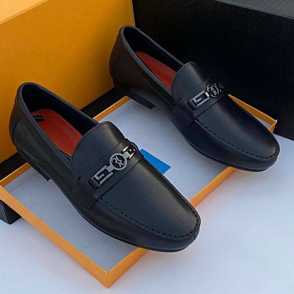 EXECUTIVE SHOES