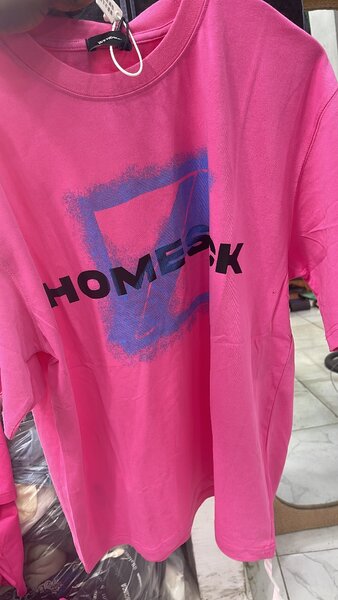 T-shirts colorés graphiques