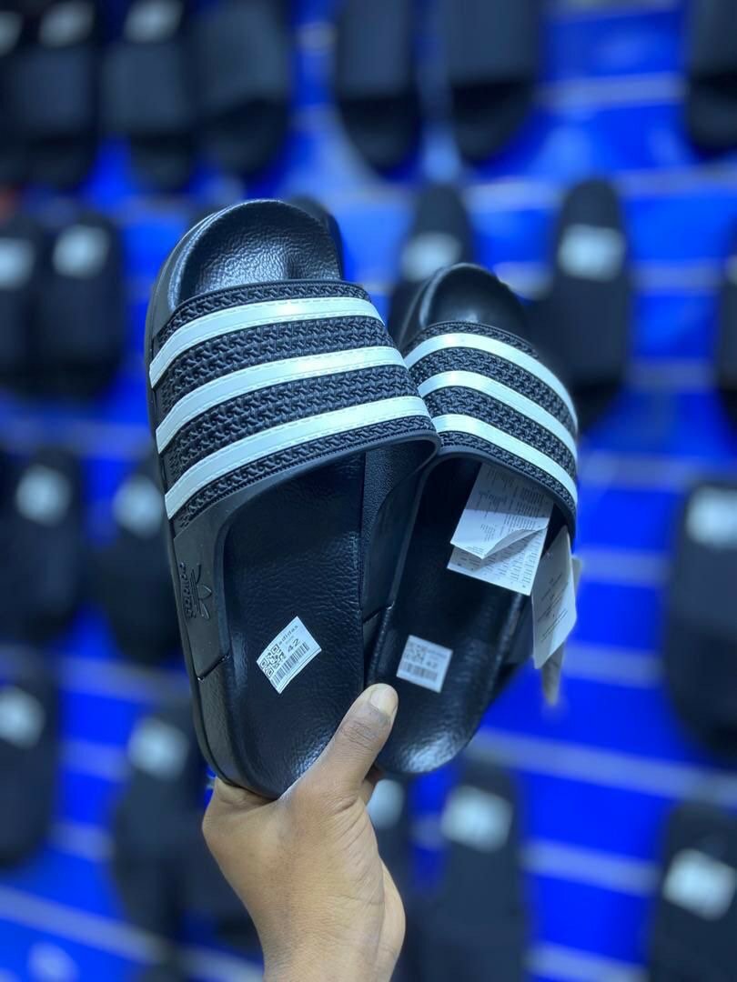 Adilette slides