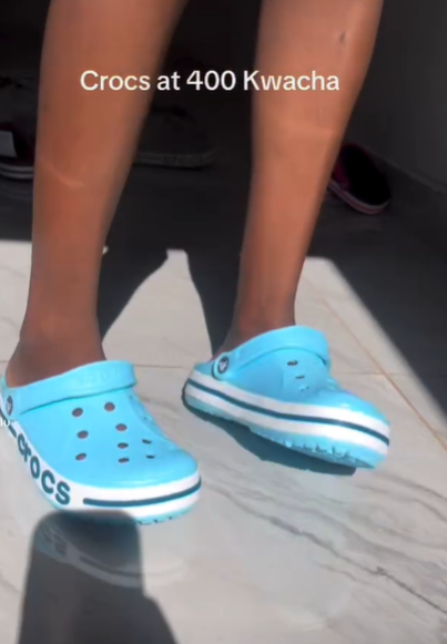 Crocs blue