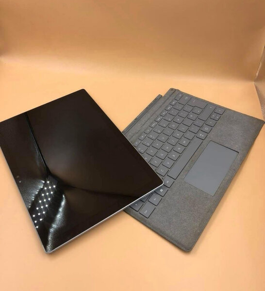 Surface Pro 5 Core i5 ~ 8/256
